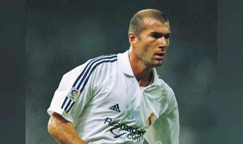 1. 2001-02 Real Madrid Home Kit
