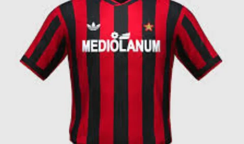 7. First Adidas Season Kit (1990/92)