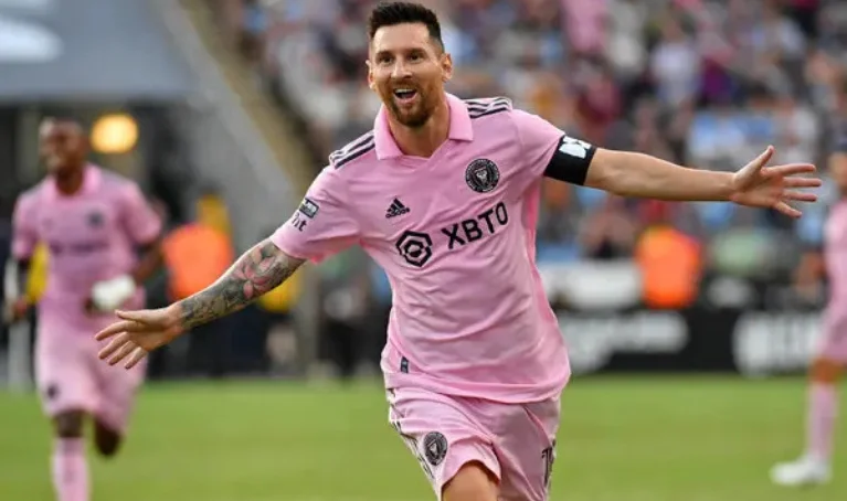 5. Inter Miami 2023 Pink Jersey