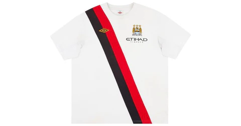 6. 2009-11 Manchester City Third Shirt