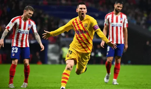 9. El Sextete Barcelona Kit – 2009